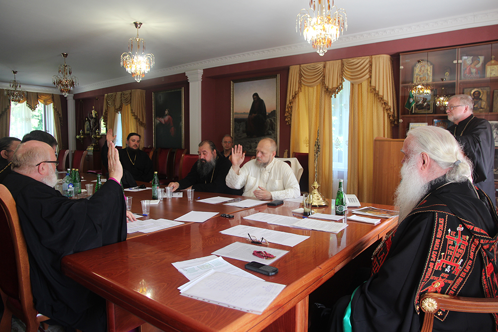 Решение Синаксиса о Черногорской Православной Церкви